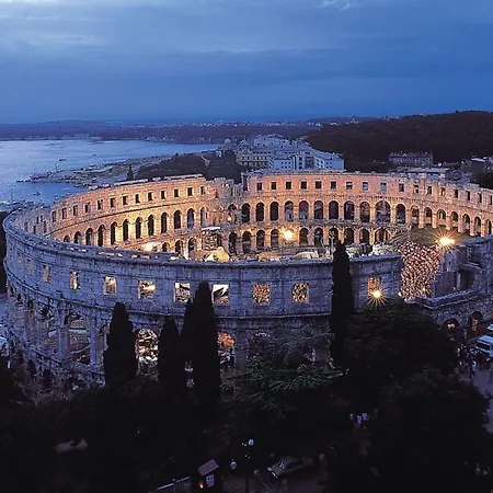 Modern Milotic Apartmán