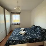 Modern Milotic Apartman *